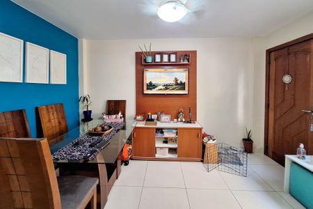 Apartamento à venda com 68m², 2 quartos e 1 vagaSala