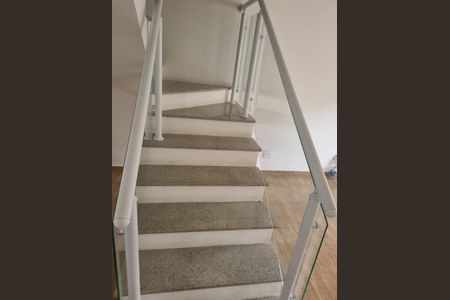 Casa à venda com 140m², 3 quartos e 2 vagasFoto 03