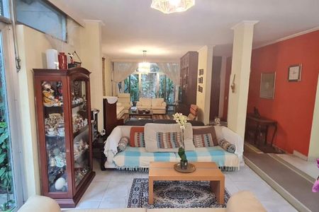 Casa à venda com 4 quartos, 420m² em Indianópolis, São Paulo