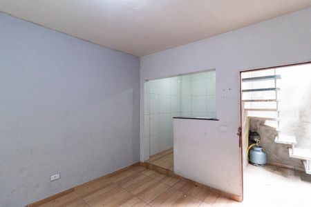 Sala de casa para alugar com 2 quartos, 80m² em Vila Ester, Carapicuíba