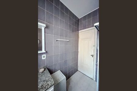 Casa para alugar com 130m², 3 quartos e 2 vagasBanheiro