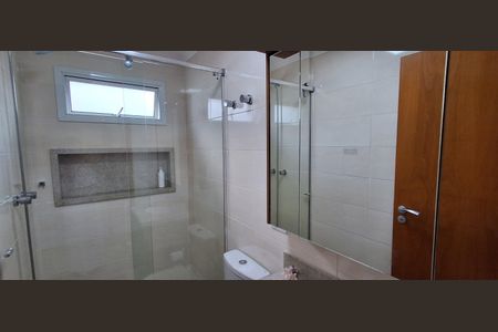 Apartamento à venda com 121m², 3 quartos e 2 vagasBanheiro Suíte 2