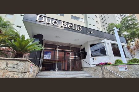 Apartamento à venda com 121m², 3 quartos e 2 vagasFachada 