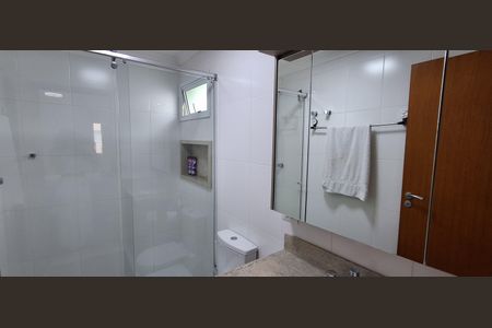 Apartamento à venda com 121m², 3 quartos e 2 vagasBanheiro Suíte 1