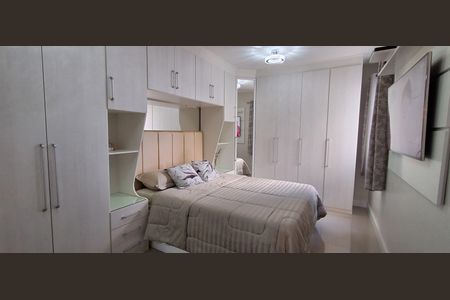 Apartamento à venda com 121m², 3 quartos e 2 vagasSuíte 1
