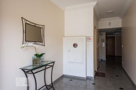 Apartamento à venda com 56m², 2 quartos e 1 vaga Apartamento à venda com 56m², 2 quartos e 1 vagaÁrea comum - Hall