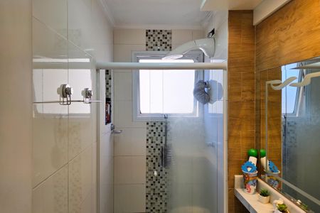 Apartamento à venda com 56m², 2 quartos e 1 vaga Apartamento à venda com 56m², 2 quartos e 1 vagaBanheiro Social