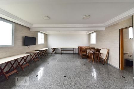 Apartamento à venda com 56m², 2 quartos e 1 vaga Apartamento à venda com 56m², 2 quartos e 1 vagaÁrea comum