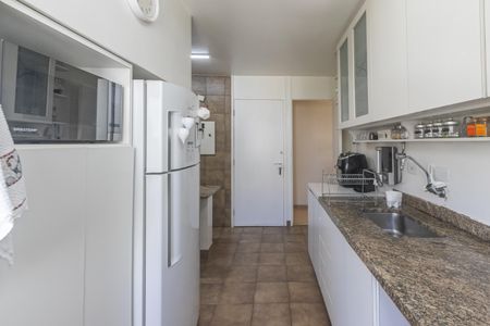 Apartamento à venda com 91m², 3 quartos e 1 vagaCozinha