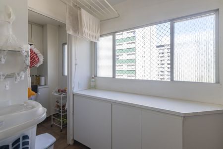 Apartamento à venda com 91m², 3 quartos e 1 vagaÁrea de Serviço