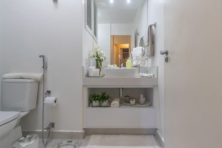 Apartamento à venda com 91m², 3 quartos e 1 vagaBanheiro Corredor