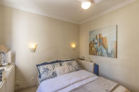 Apartamento à venda com 91m², 3 quartos e 1 vagaQuarto 2