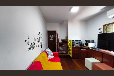 Sala Piso superior de casa à venda com 3 quartos, 167m² em Cursino, São Paulo