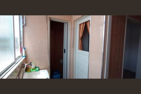 Área de serviço de apartamento para alugar com 2 quartos, 65m² em Navegantes, Porto Alegre