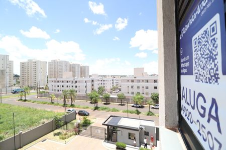 Apartamento para alugar com 55m², 2 quartos e 1 vagaPlaquinha