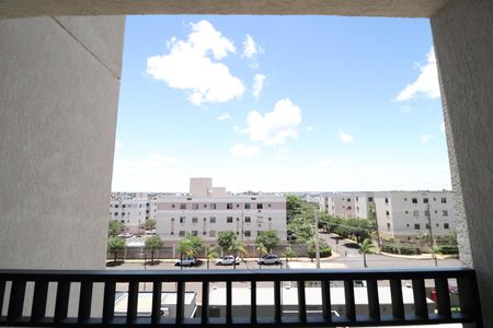 Sacada de apartamento para alugar com 2 quartos, 55m² em Shopping Park, Uberlândia