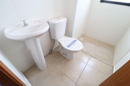Apartamento para alugar com 55m², 2 quartos e 1 vagaBanheiro do Quarto 2