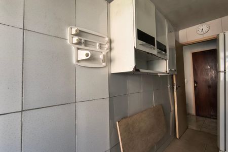 Apartamento para alugar com 65m², 2 quartos e 1 vaga Apartamento para alugar com 65m², 2 quartos e 1 vagaCozinha - Armários