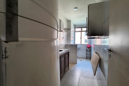 Apartamento para alugar com 65m², 2 quartos e 1 vaga Apartamento para alugar com 65m², 2 quartos e 1 vagaCozinha - Armários