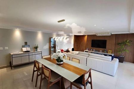 Apartamento à venda com 308m², 4 quartos e 2 vagas