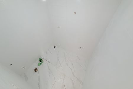 Casa à venda com 65m², 1 quarto e 2 vagas Casa à venda com 65m², 1 quarto e 2 vagasBanheiro da Suíte