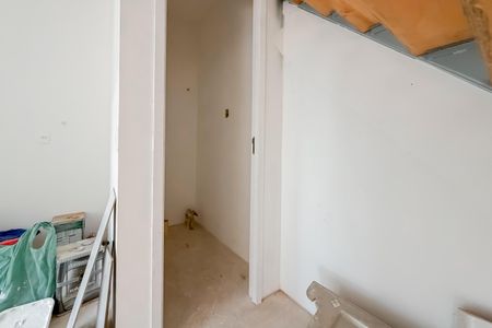 Casa à venda com 65m², 1 quarto e 2 vagas Casa à venda com 65m², 1 quarto e 2 vagasLavabo