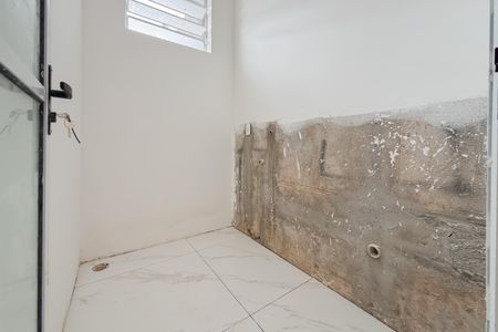 Casa à venda com 65m², 1 quarto e 2 vagas Casa à venda com 65m², 1 quarto e 2 vagasCozinha e Área de Serviço