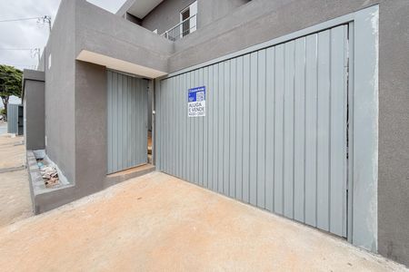 Casa à venda com 65m², 1 quarto e 2 vagas Casa à venda com 65m², 1 quarto e 2 vagasFachada