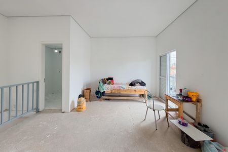 Casa à venda com 65m², 1 quarto e 2 vagas Casa à venda com 65m², 1 quarto e 2 vagasSuíte