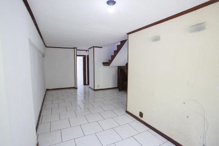 Sala de apartamento para alugar com 2 quartos, 56m² em Taquara, Rio de Janeiro