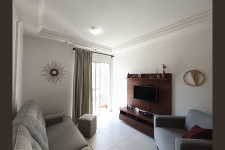 Apartamento à venda com 67m², 2 quartos e 1 vaga