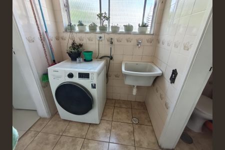 Apartamento à venda com 67m², 2 quartos e 1 vaga