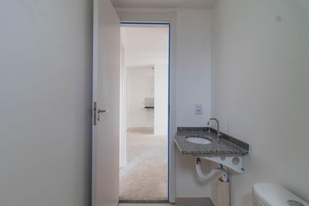 Apartamento à venda com 42m², 2 quartos e sem vaga Apartamento à venda com 42m², 2 quartos e sem vagaBanheiro