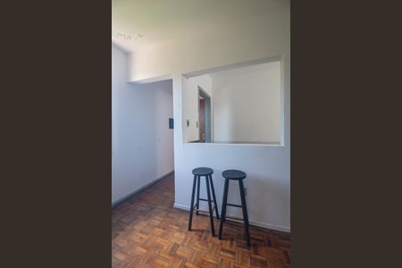 Apartamento para alugar com 100m², 3 quartos e sem vaga Apartamento para alugar com 100m², 3 quartos e sem vagaSala