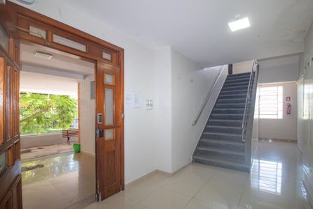 Apartamento para alugar com 100m², 3 quartos e sem vaga Apartamento para alugar com 100m², 3 quartos e sem vagaHall de entrada