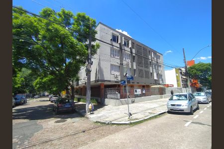 Apartamento para alugar com 100m², 3 quartos e sem vaga Apartamento para alugar com 100m², 3 quartos e sem vagaFachada