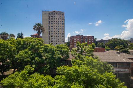 Apartamento para alugar com 100m², 3 quartos e sem vaga Apartamento para alugar com 100m², 3 quartos e sem vagaVista