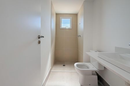 Apartamento à venda com 70m², 2 quartos e 1 vaga Apartamento à venda com 70m², 2 quartos e 1 vagaBanheiro da Suíte