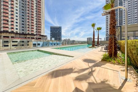 Apartamento à venda com 70m², 2 quartos e 1 vagaPiscina