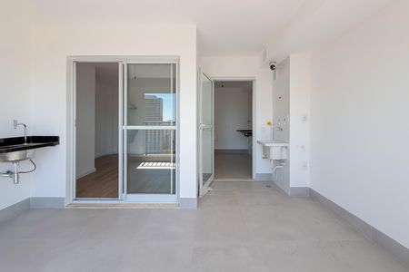 Apartamento à venda com 70m², 2 quartos e 1 vaga Apartamento à venda com 70m², 2 quartos e 1 vagaÁrea de Serviço