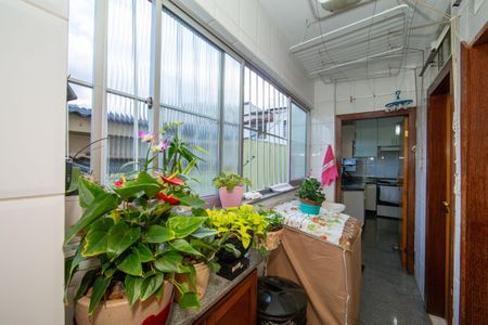 Apartamento à venda com 130m², 4 quartos e 2 vagas Apartamento à venda com 130m², 4 quartos e 2 vagasAREA DE SERVICO