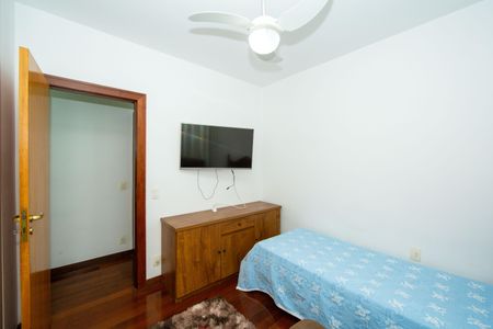 Apartamento à venda com 130m², 4 quartos e 2 vagas Apartamento à venda com 130m², 4 quartos e 2 vagasQUARTO2