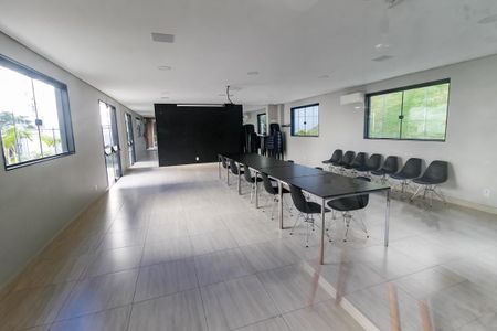 Apartamento para alugar com 44m², 2 quartos e 1 vagaÁrea comum - Salão de festas