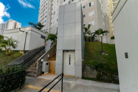 Apartamento para alugar com 44m², 2 quartos e 1 vagaElevador de acesso
