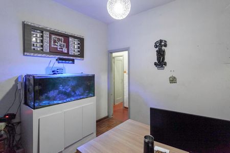 Casa à venda com 360m², 2 quartos e 3 vagasEscritório