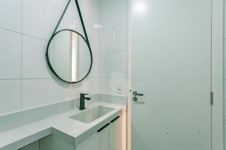 Banheiro de apartamento para alugar com 1 quarto, 37m² em Sacoma, São Paulo