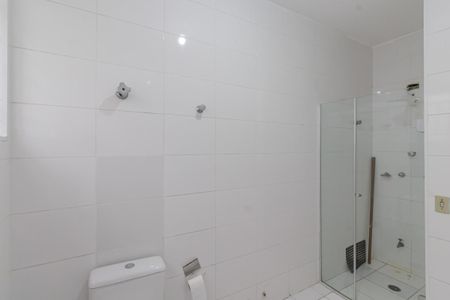 Casa à venda com 180m², 7 quartos e 1 vagaBanheiro 2