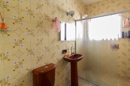 Casa à venda com 250m², 3 quartos e 5 vagasBanheiro Social 1