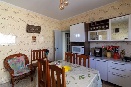 Casa à venda com 250m², 3 quartos e 5 vagasCozinha 1