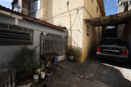 Casa à venda com 250m², 3 quartos e 5 vagasQuintal 